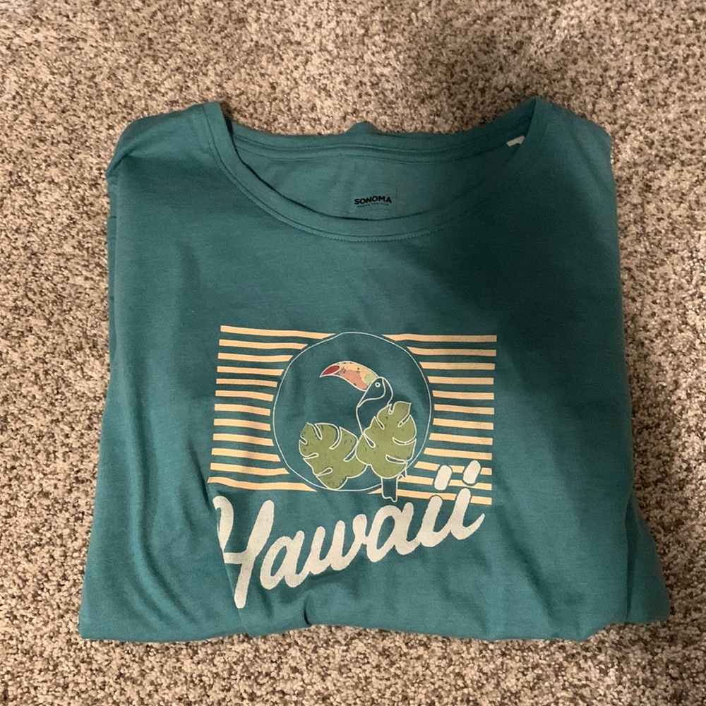 womens t shirt